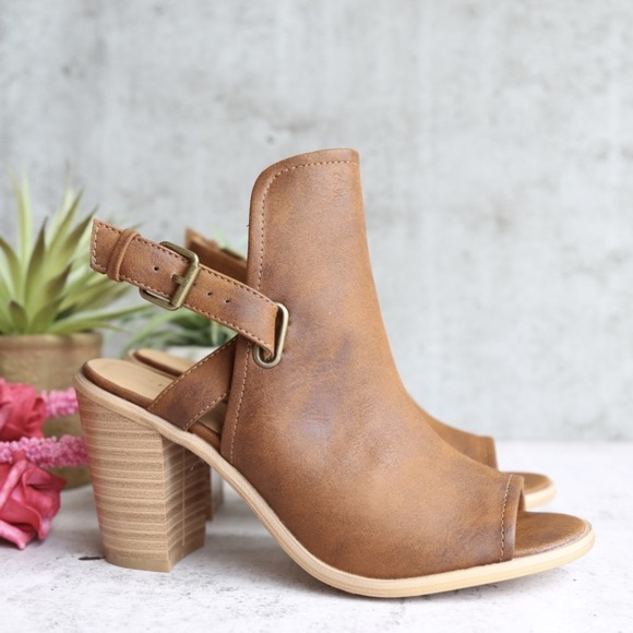 Tan Slingback Peep Toe Shootie - Picture 5 of 7